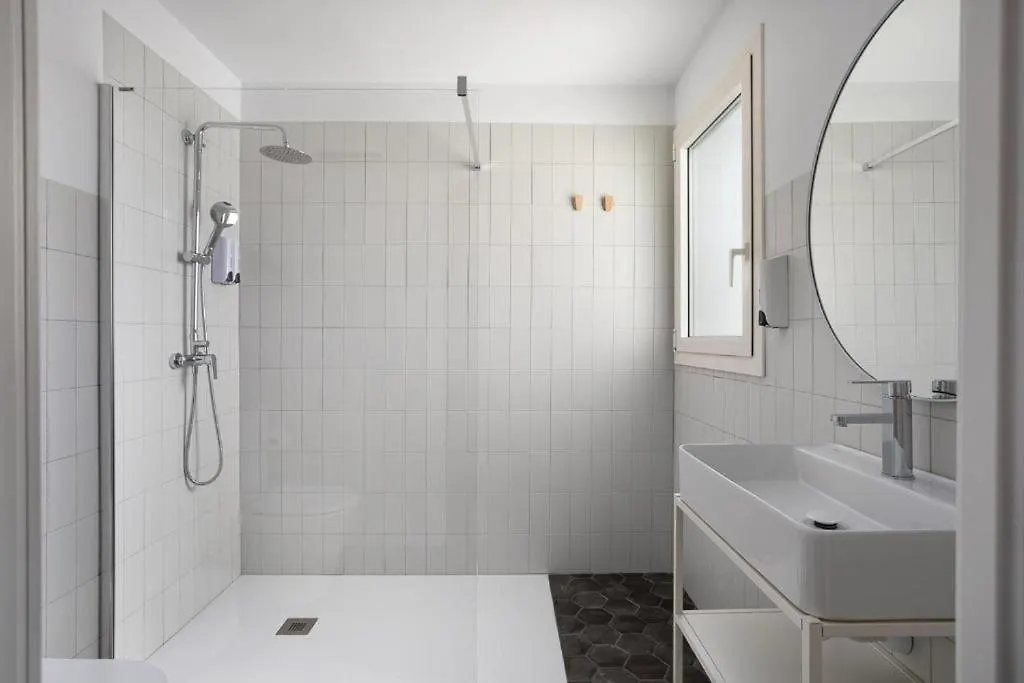 Hotel Casa Maui Banyoles 0*,  Spagna